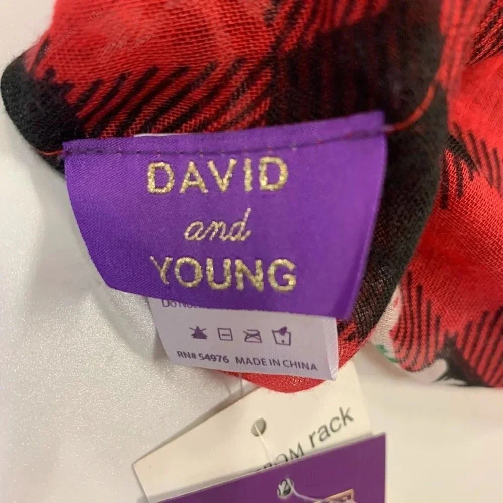David and Young Women's‎ Buffalo Plaid Holiday Reindeer Mistletoe Infinity Scarf